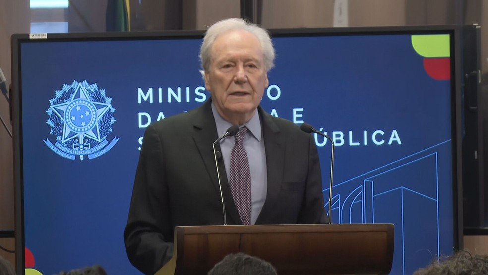 O ministro da Justiça, Ricardo Lewandowski, recebe título de Cidadão Cearense nesta terça-feira (28). — Foto: Reprodução/TV Globo