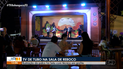 Espaço do Arraiá da Capital tem estilo de TV de tubo