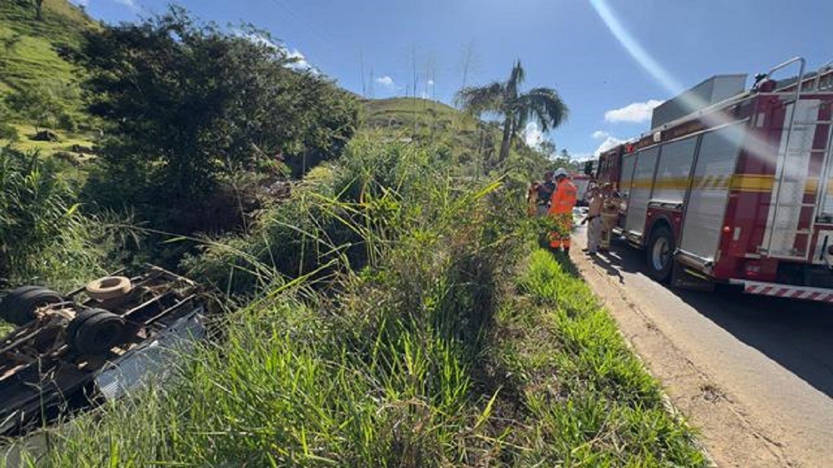 Mecânico que dirigia caminhão até oficina morre na BR-356