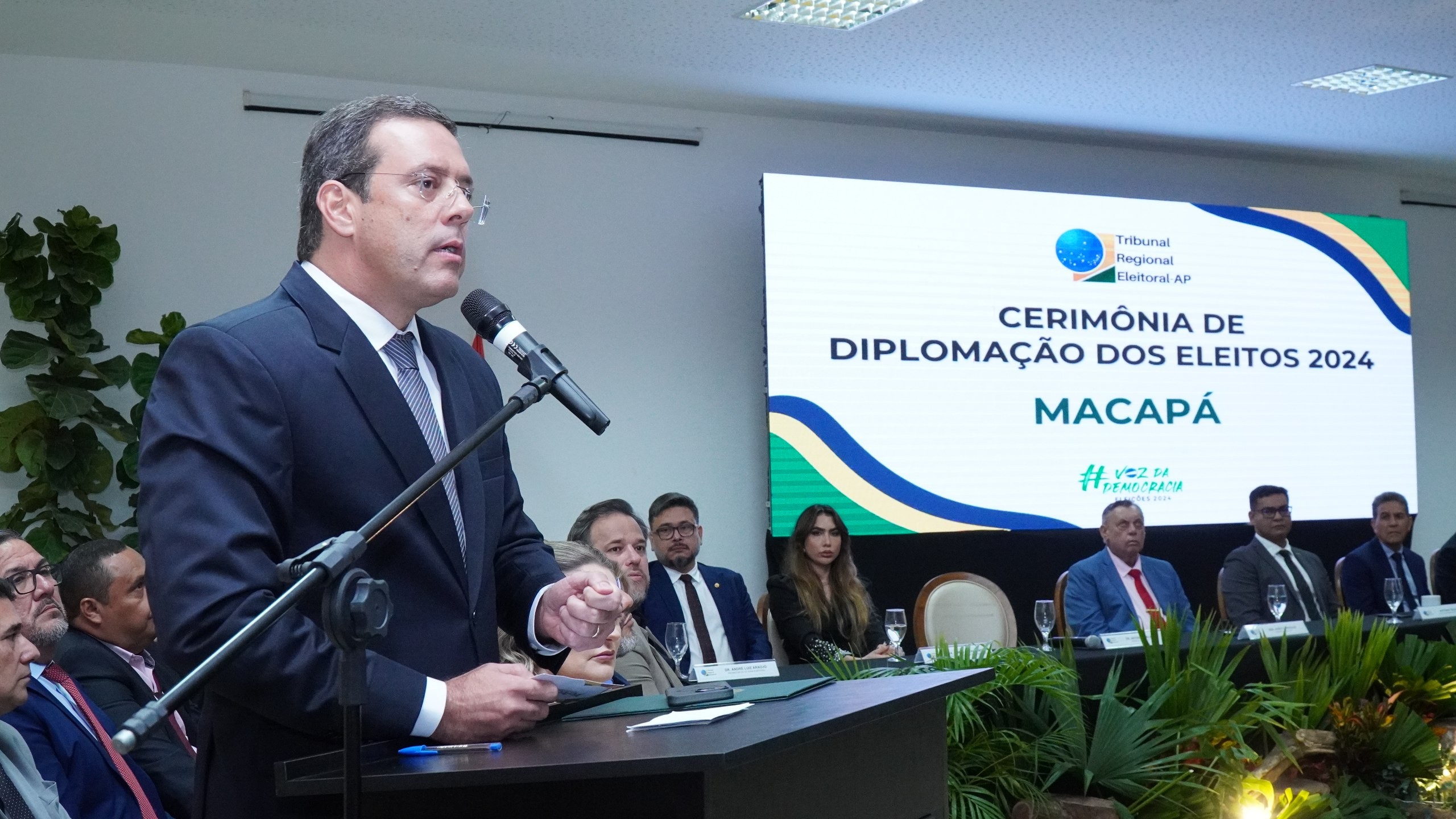 Dr. Furlan, vice e vereadores de Macapá são diplomados pelo TRE; FOTOS