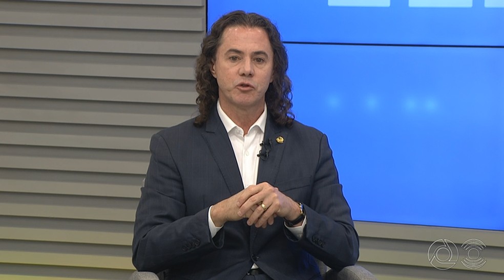Veneziano, candidato ao Senado pela Para&iacute;ba, defende mudan&ccedil;a da escala 6x1 e fala em transpar&ecirc;ncia de emendas impositivas &mdash; Foto: TV Cabo Branco