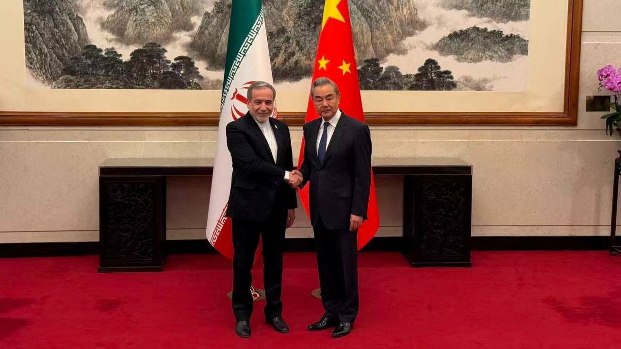 Chanceler iraniano vai à China uma semana antes de Donald Trump
