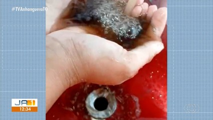 Moradores reclamam da cor da água em Natividade