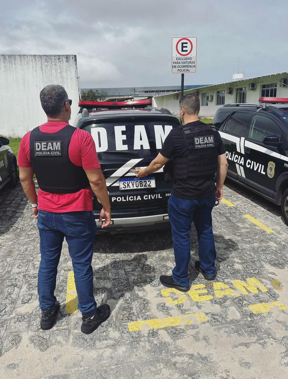 Homem é preso suspeito de ameaçar e agredir mulher com quem tinha um relacionamento, em João Pessoa