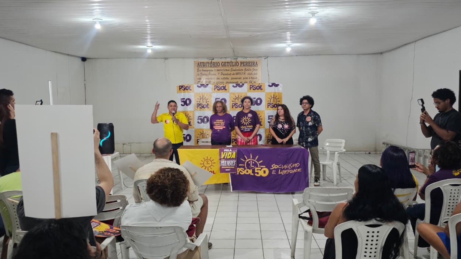 PSOL-Rede lança Gisvaldo Oliveira como candidato ao governo pelo Piauí