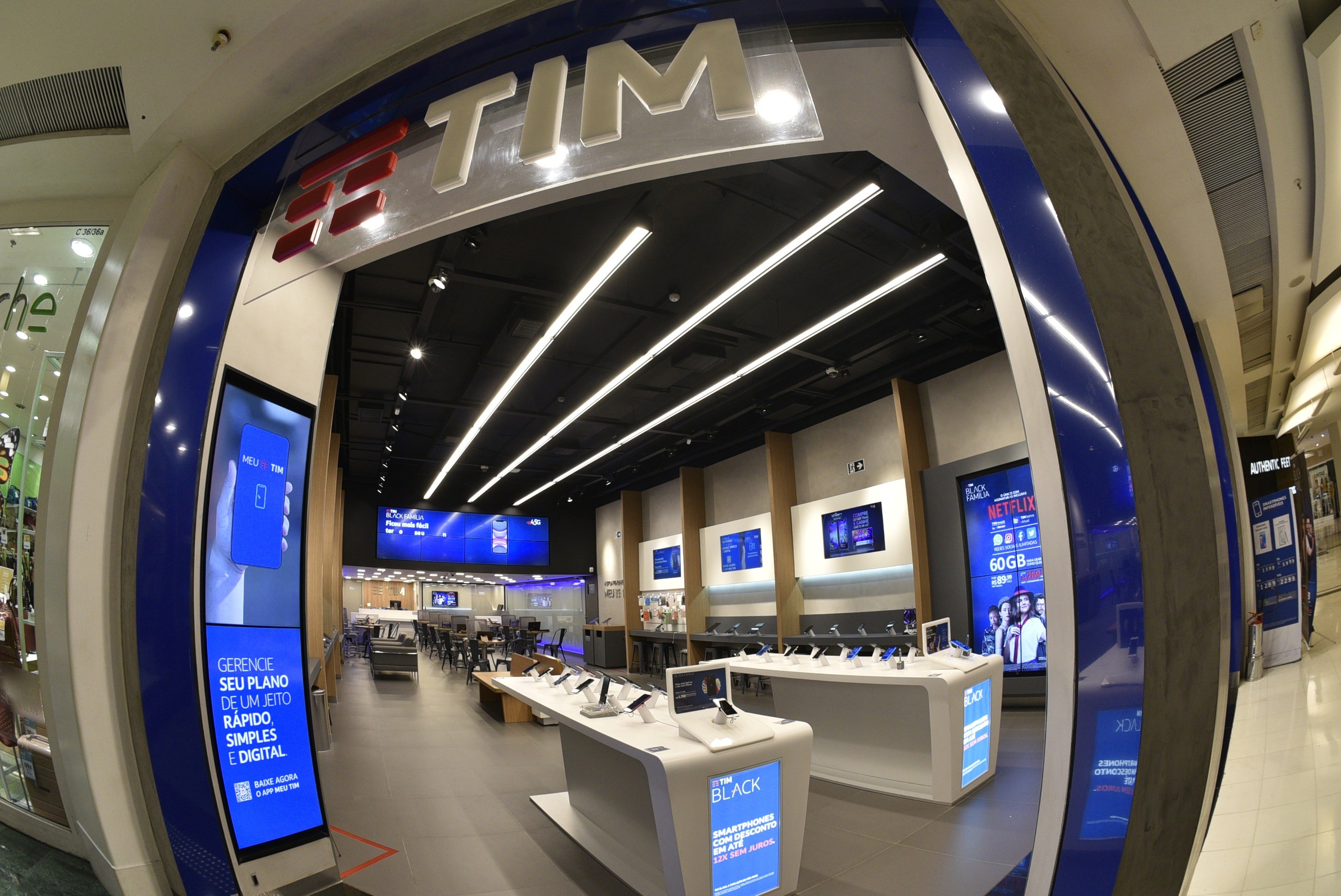 Estatal italiana Poste Italiane passa a controlar indiretamente a TIM Brasil