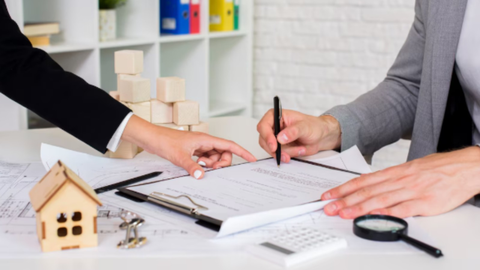 Fiança Locatícia para Estudantes Universitários: A Solução para o Aluguel