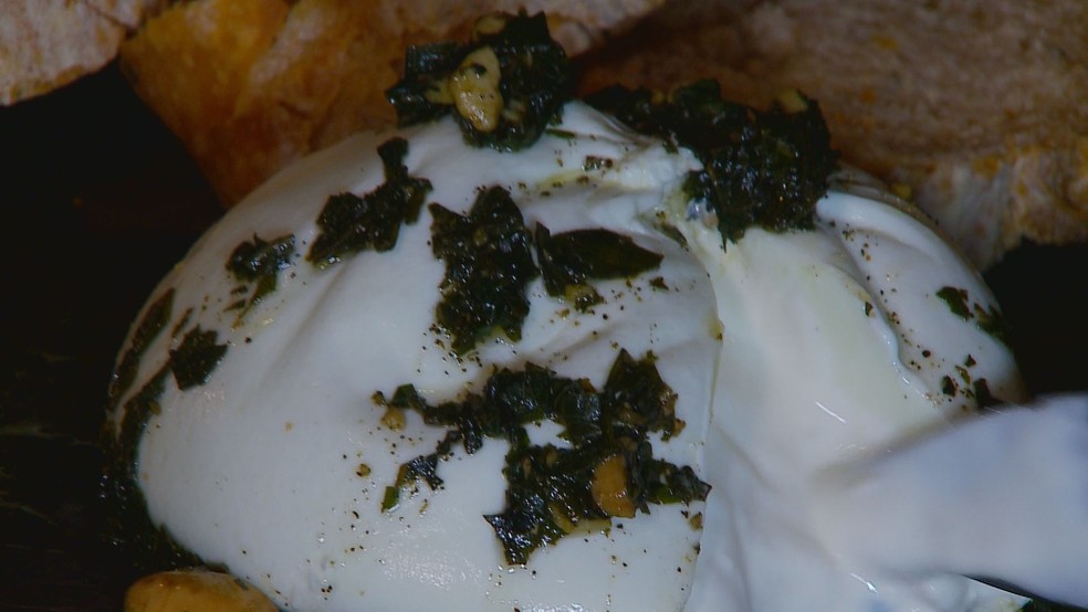 Burrata, queijo italiano produzido também no Sul de Minas — Foto: Devanir Gino/EPTV