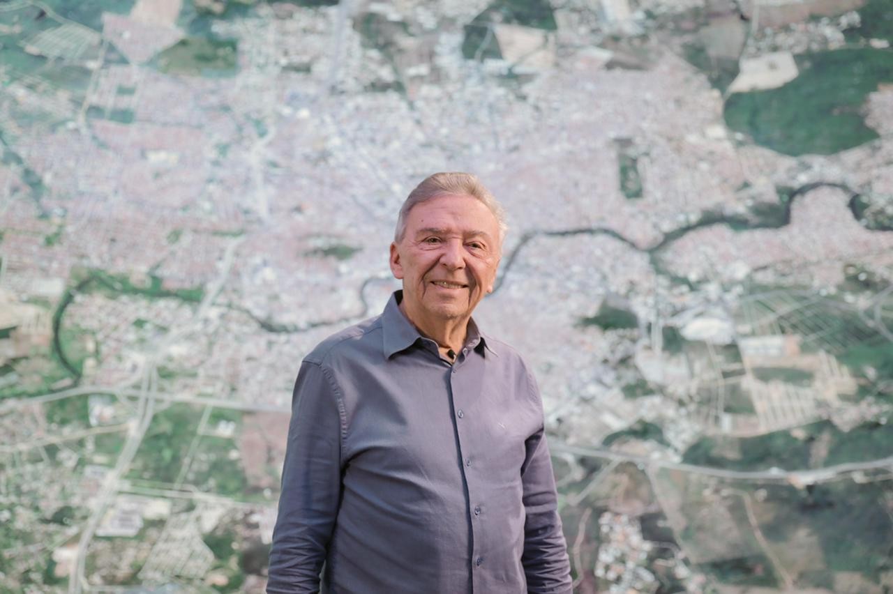 Justiça absolve ex-prefeito de Caruaru acusado de improbidade administrativa