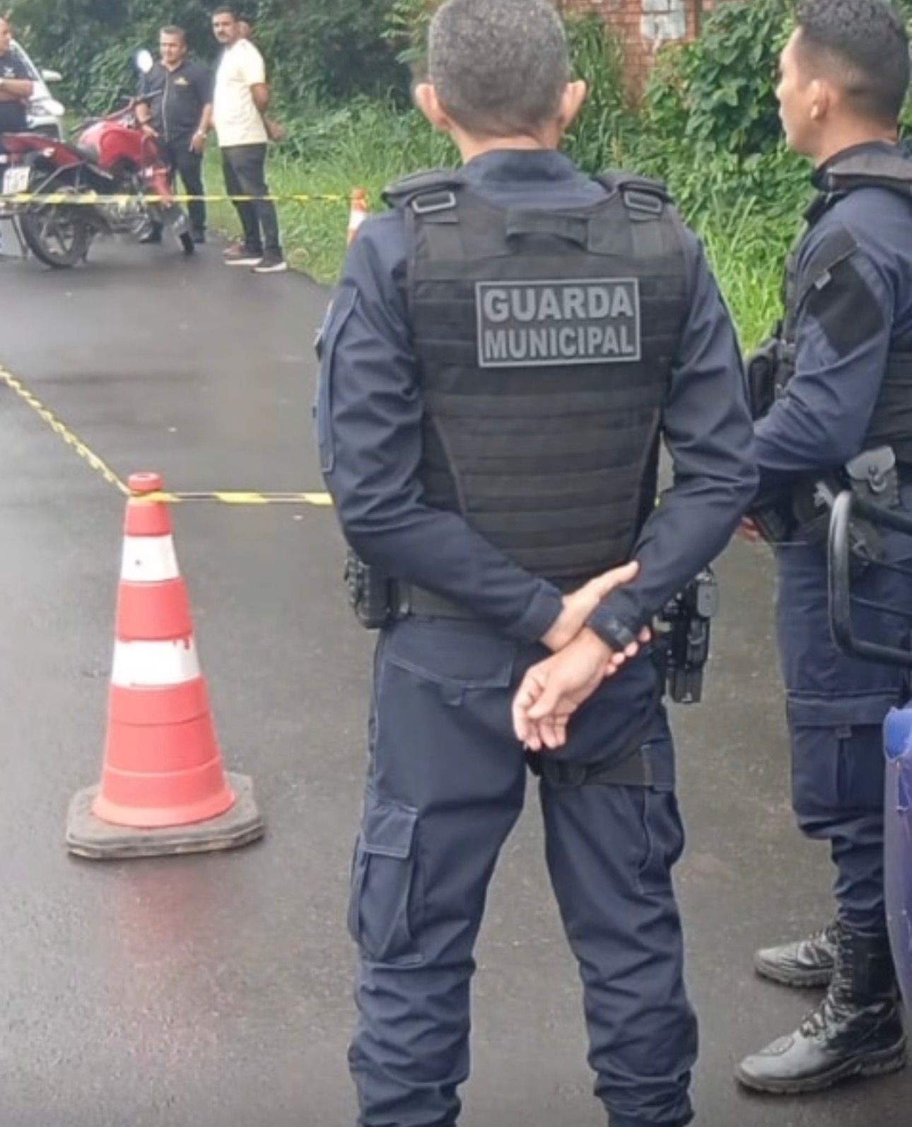 Homem é assassinado com mais de 20 facadas em Imperatriz; polícia investiga o caso 