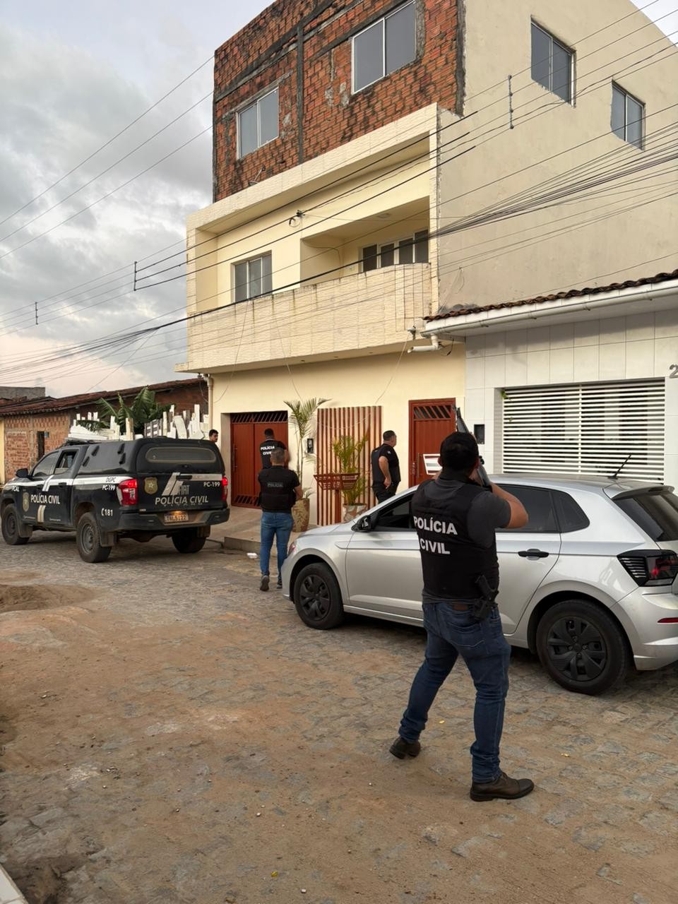 Operação cumpre mandados e prende 15 pessoas em ação contra o crime organizado em AL