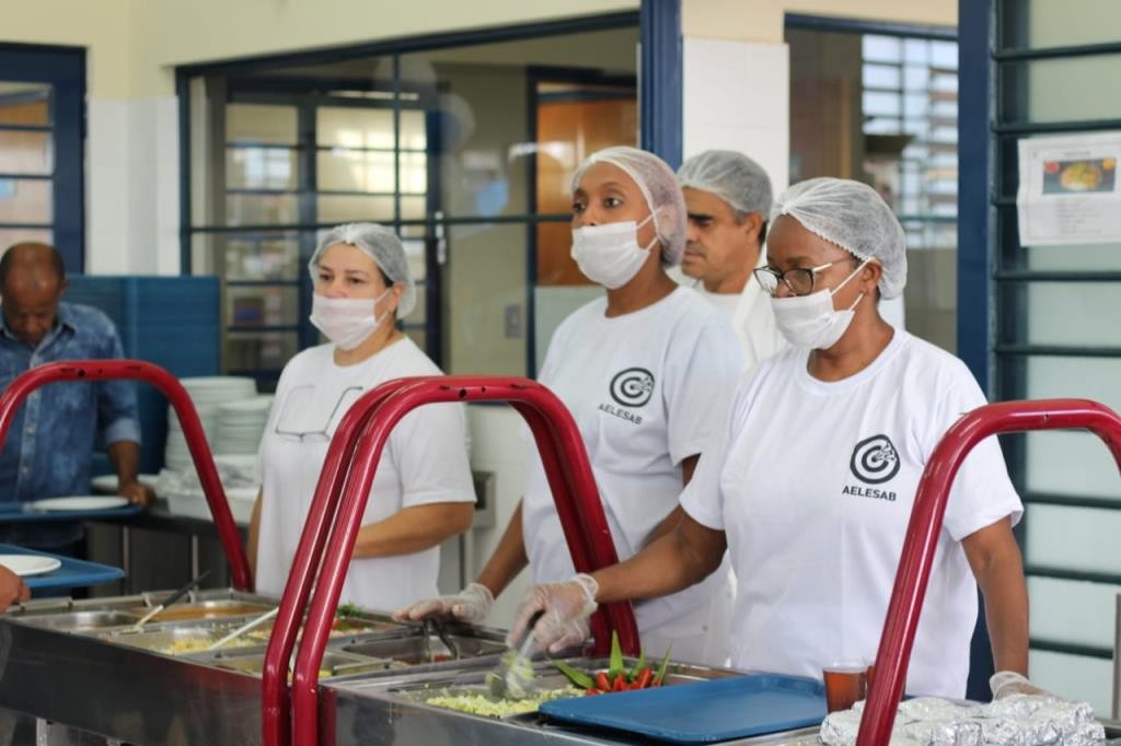 Cozinha Comunitária amplia serviços e oferece jantar a R$ 1 em Bauru; veja como funciona 