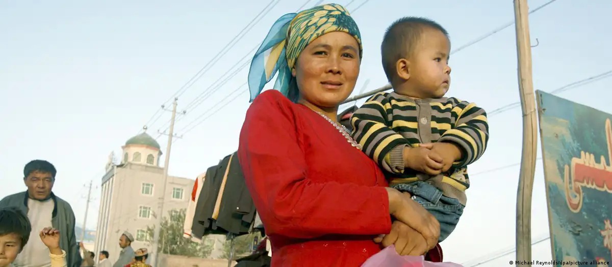 
Nova lei da unidade étnica pressiona ainda mais minorias na China