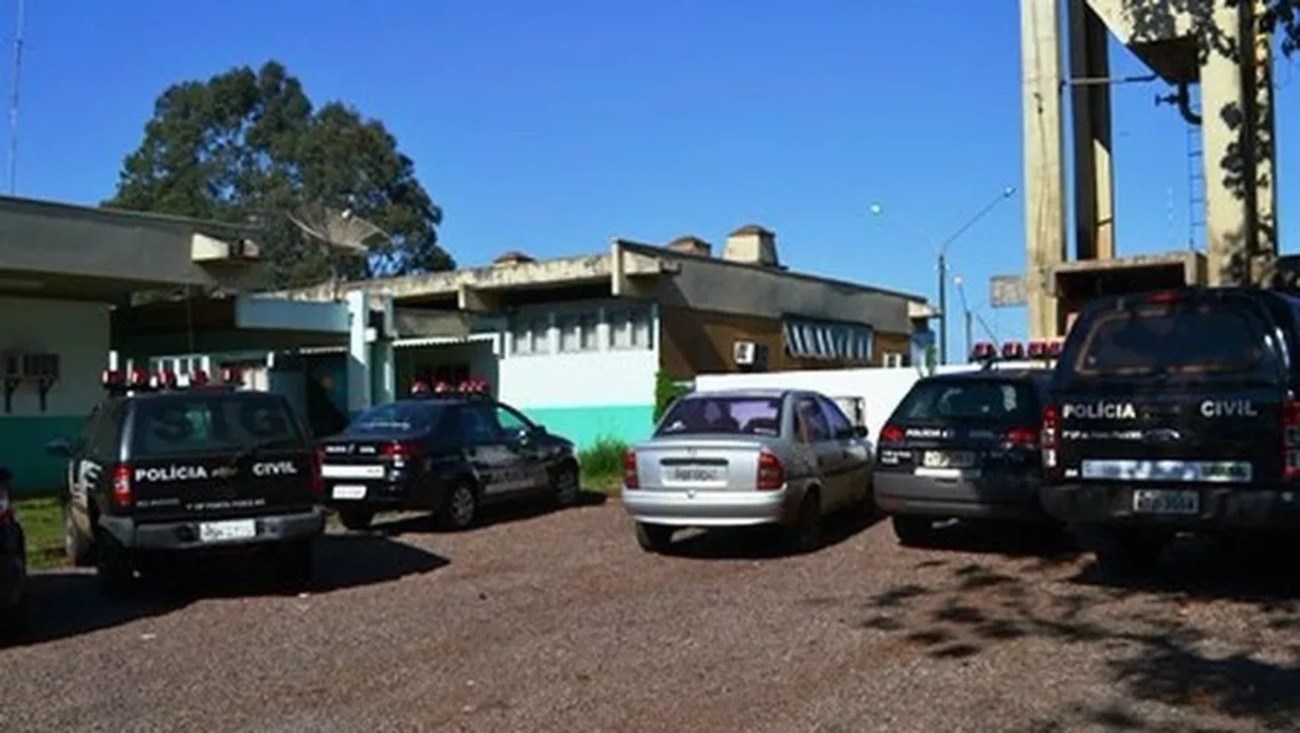 Dois homens são mortos a tiros ao chegar em casa na fronteira com o Paraguai