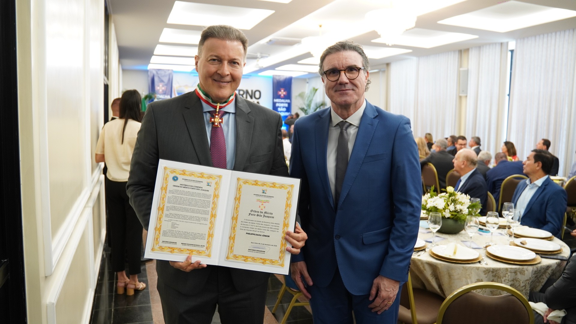 CEO do Grupo Rede Amazônica Rede Amazônica recebe medalha Forte São Joaquim, maior honraria de Roraima