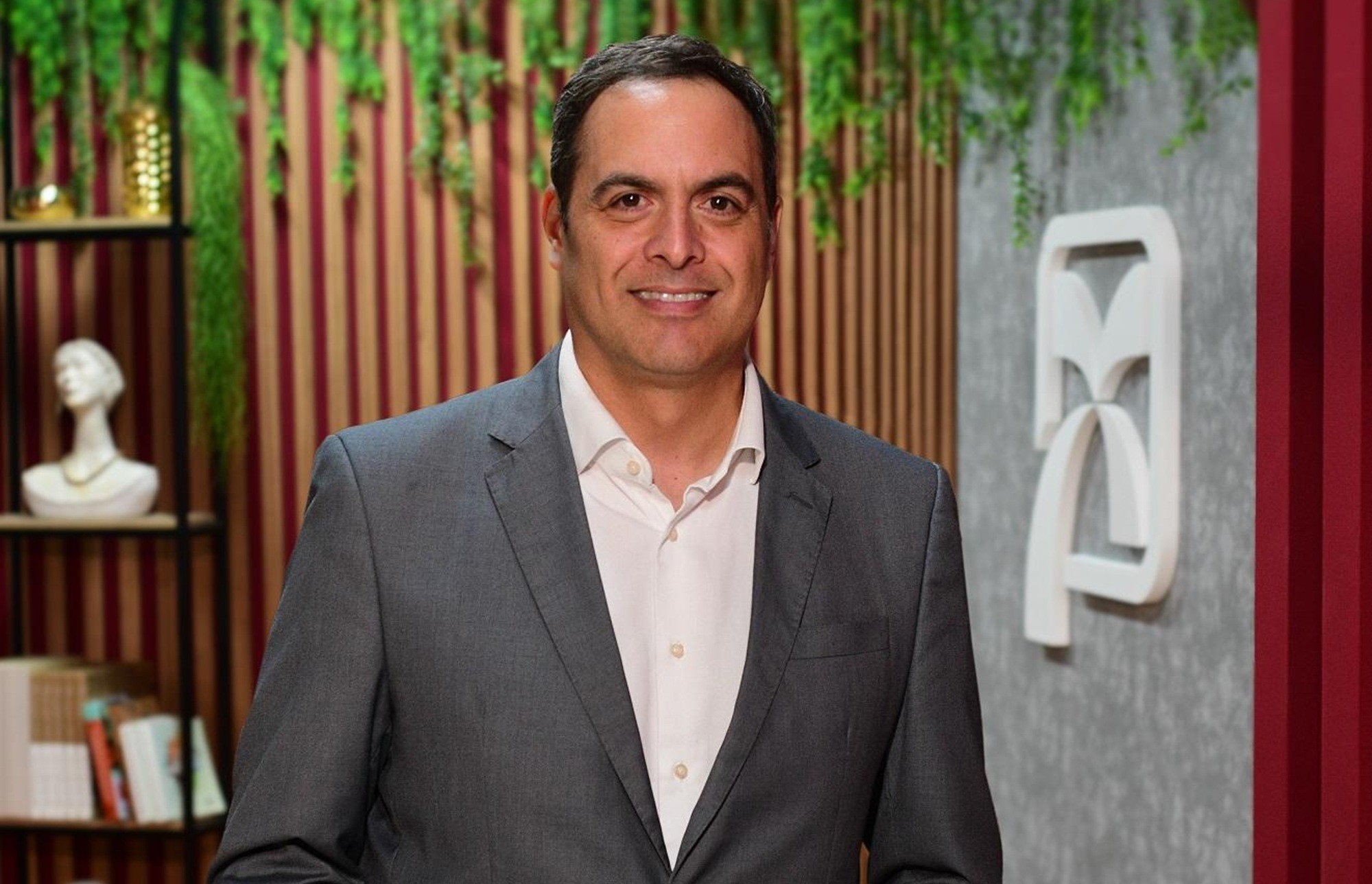 Paulo Câmara deixa presidência do Banco do Nordeste após mais de dois anos no cargo
