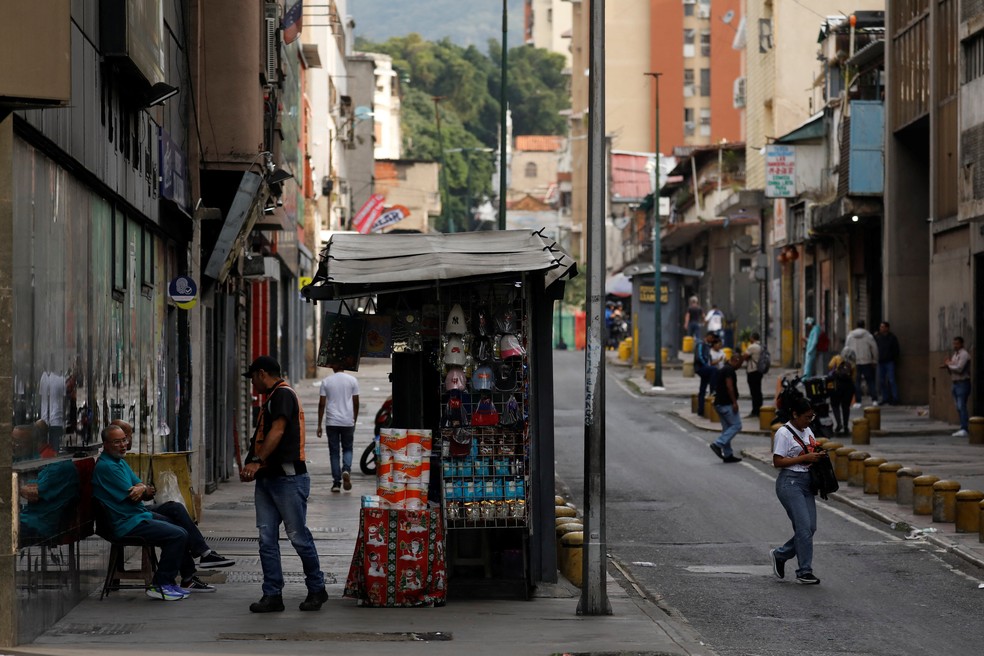 Ruas vazias no centro de Caracas no dia 7 de janeiro — Foto: REUTERS/Leonardo Fernandez Viloria