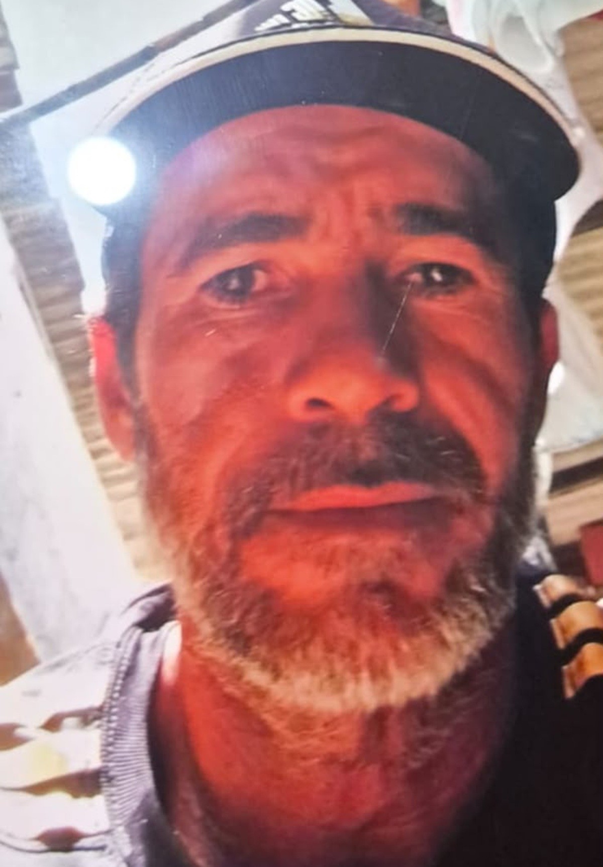 Tio-avô é preso suspeito de matar menino encontrado em terreno baldio em Maceió
