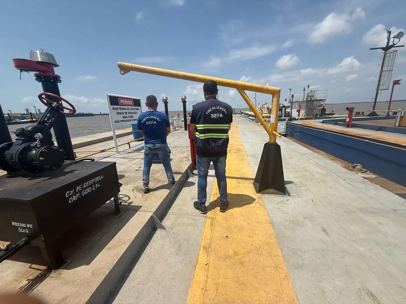 Sefa apreende mais de 2 milhões de litros de combustível no rio Tapajós; carga não tinha nota fiscal