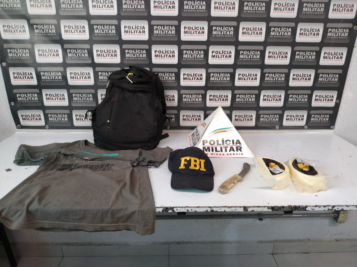 Falso cliente furta queijos e ameaça funcionários de supermercado com faca ao fugir em MG