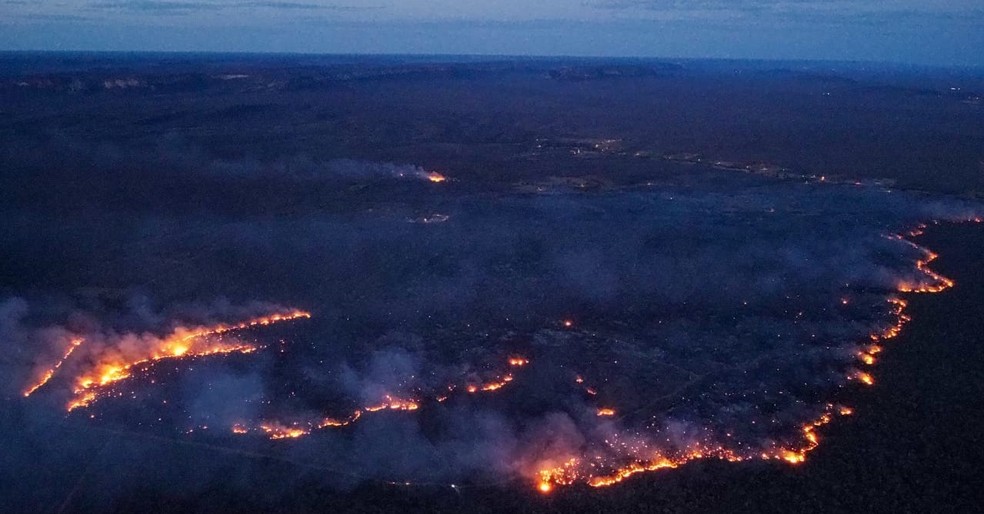 Incêndio ameaça Parque Nacional da Serra da Capivara — Foto: Arquivo pessoal/Joaquim Neto