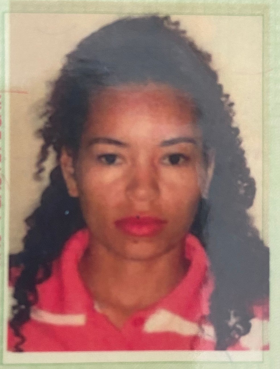 Maria Conceição tinha 33 anos e estava no ônibus de turismo que bateu contra caminhão — Foto: Arquivo Pessoal