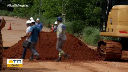Acesso ao setor Bertaville segue interditado após rompimento em tubulação de esgoto