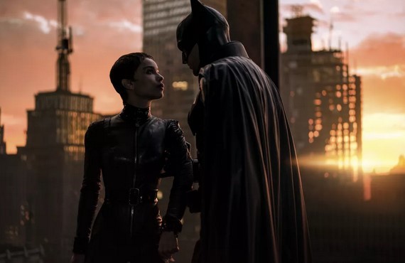 Relançamento de 'Batman' e estreia de 'A Menina E O Dragão' estão em exibição nos cinemas