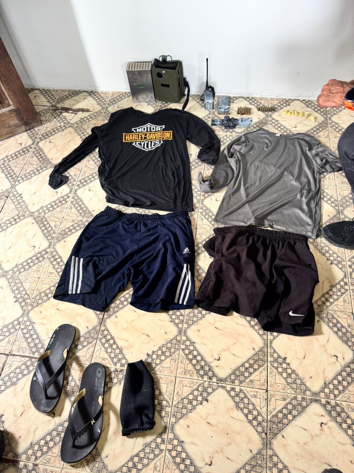 Mulher é presa suspeita de abrigar bandidos que atiraram em advogada em Niterói, no RJ