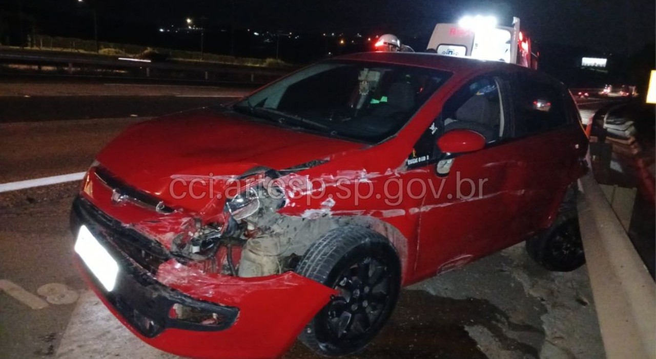 Pedestre morre ao ser atropelado diversas vezes na Castello Branco em Araçariguama