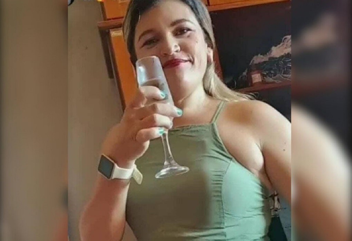 Corpo de mulher desaparecida há 5 dias é encontrado em terreno após morador sentir mau cheiro