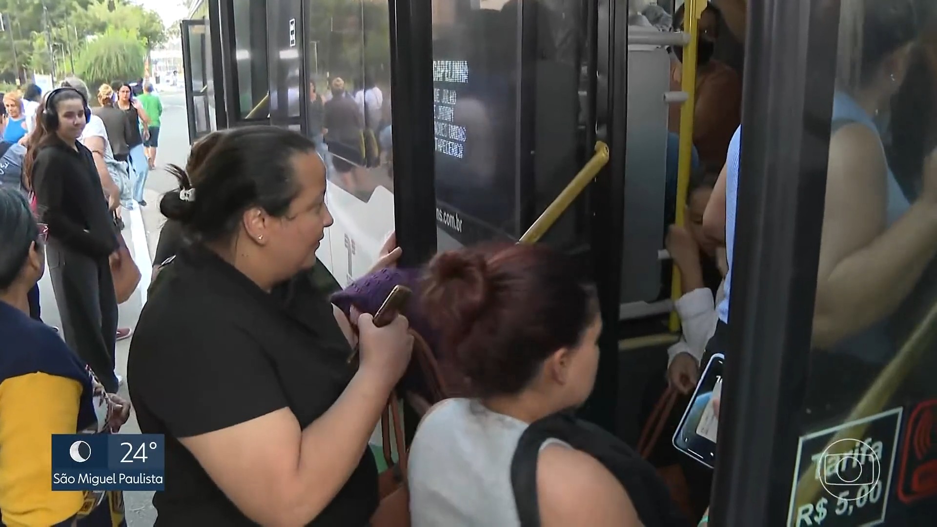Ônibus de SP estão mais lentos, mesmo em faixas e corredores, aponta relatório da SPTrans