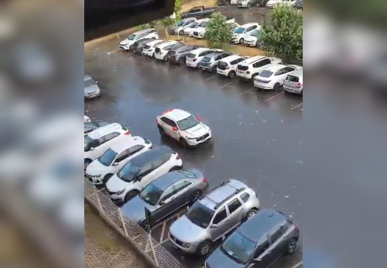 Chuva rápida é registrada em Palmas em pleno mês de agosto; VÍDEO