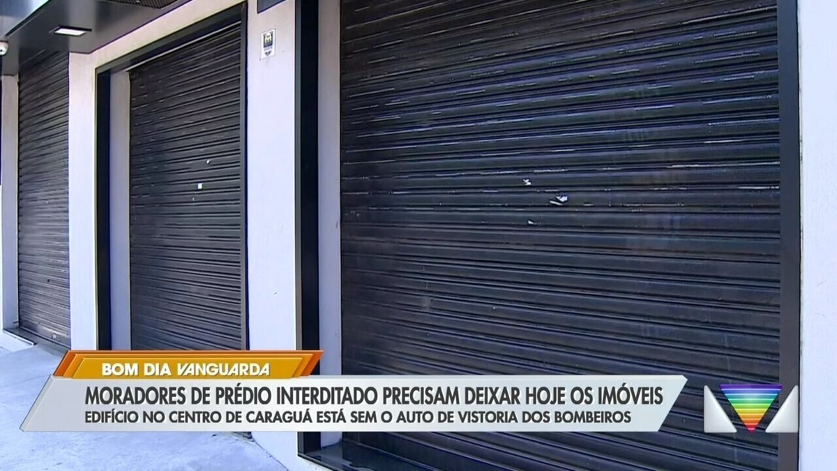 Moradores de prédio interditado em Caraguatatuba devem deixar imóveis ainda nesta terça-feira