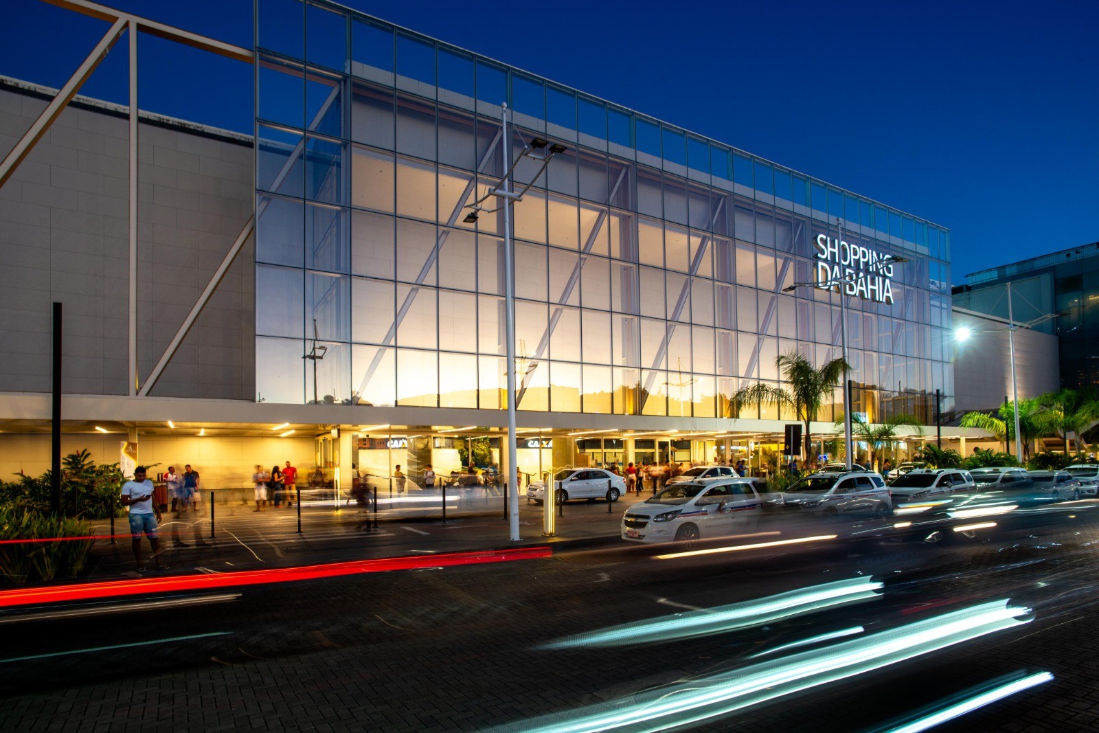 Viradão e programação especial: confira horário de funcionamento de shoppings e pontos comerciais no Natal