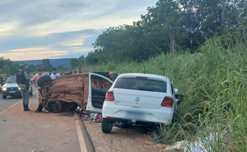 Acidente mata homem e bebê de dois meses em Ribeiro Gonçalves, Sul do Piauí. — Foto: Divulgação/Polícia Militar do Piauí