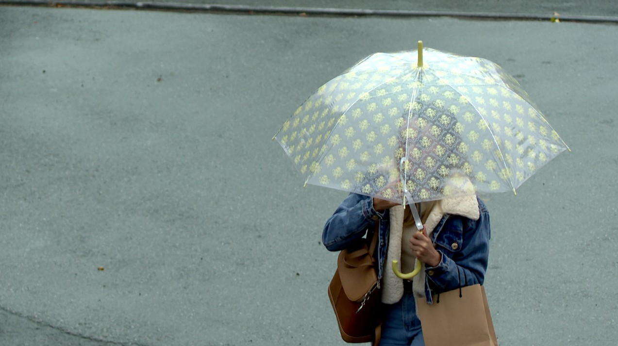 Frente fria traz chuva para o Sudeste; nova onda de frio deve avançar a partir de domingo