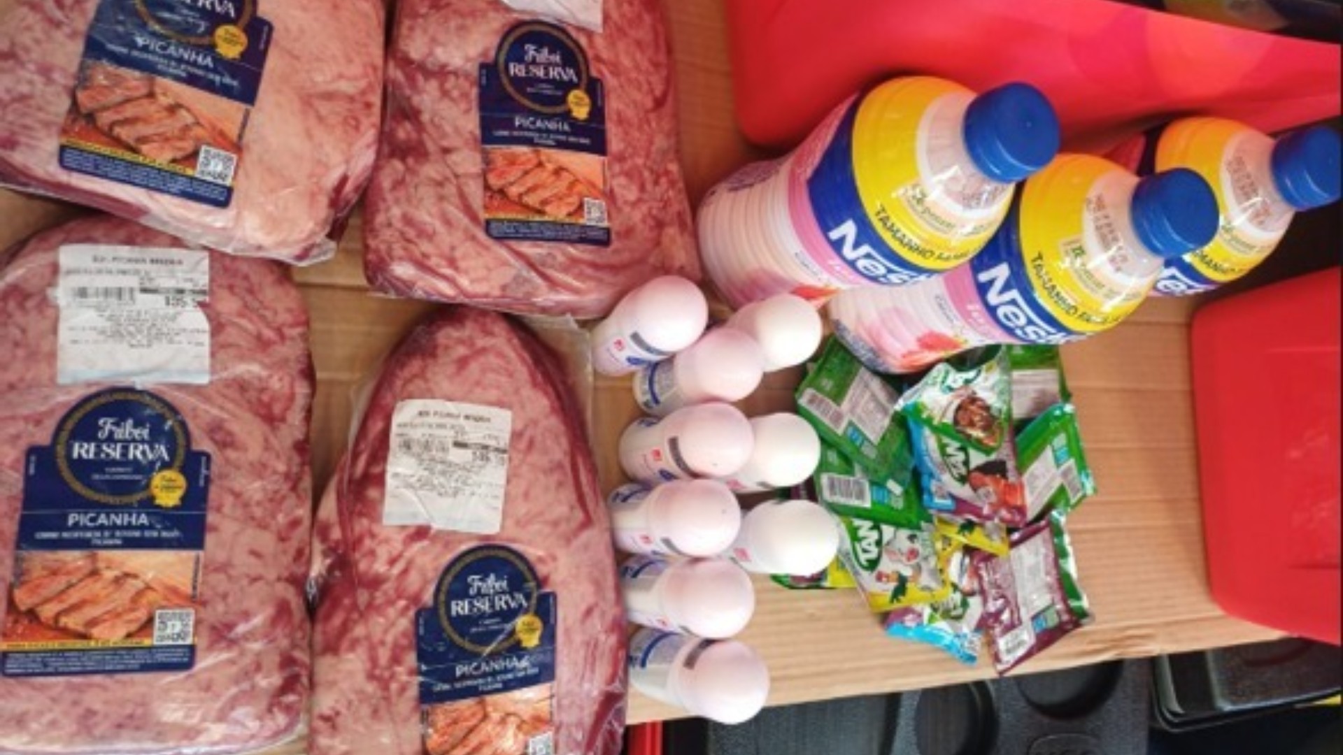 Homem é preso em Uberlândia após tentar furtar 6 kg de picanha com etiqueta adulterada