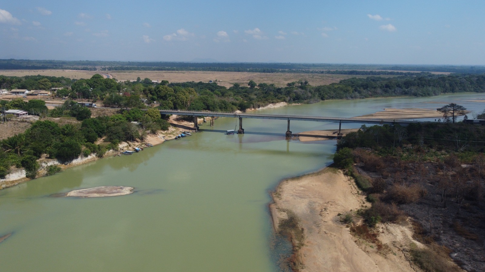 Adolescente morre afogado após tentar salvar criança no rio Mucajaí, em Roraima