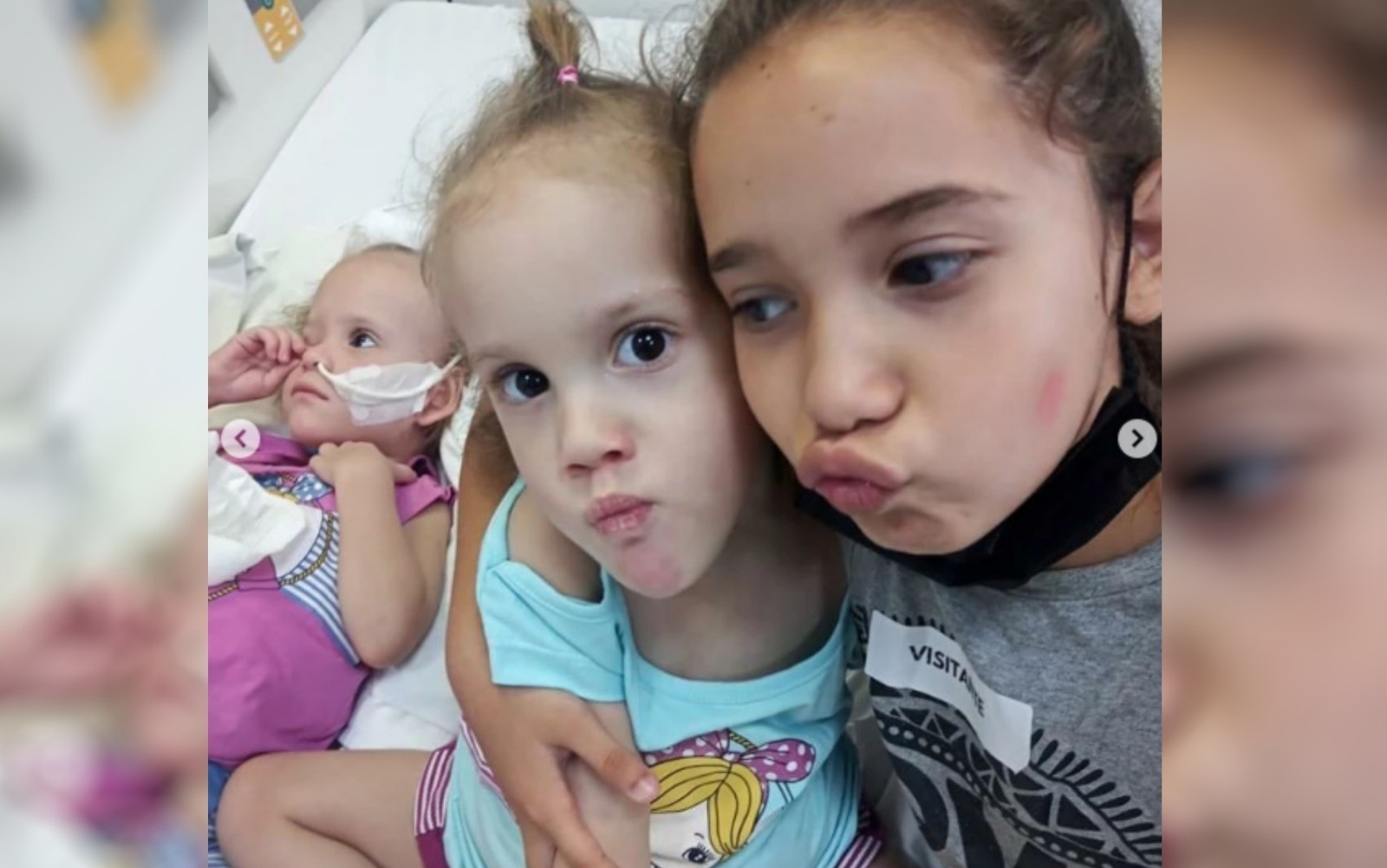 siamesas-separadas-helo-e-valentina-recebem-a-visita-de-irm-mais