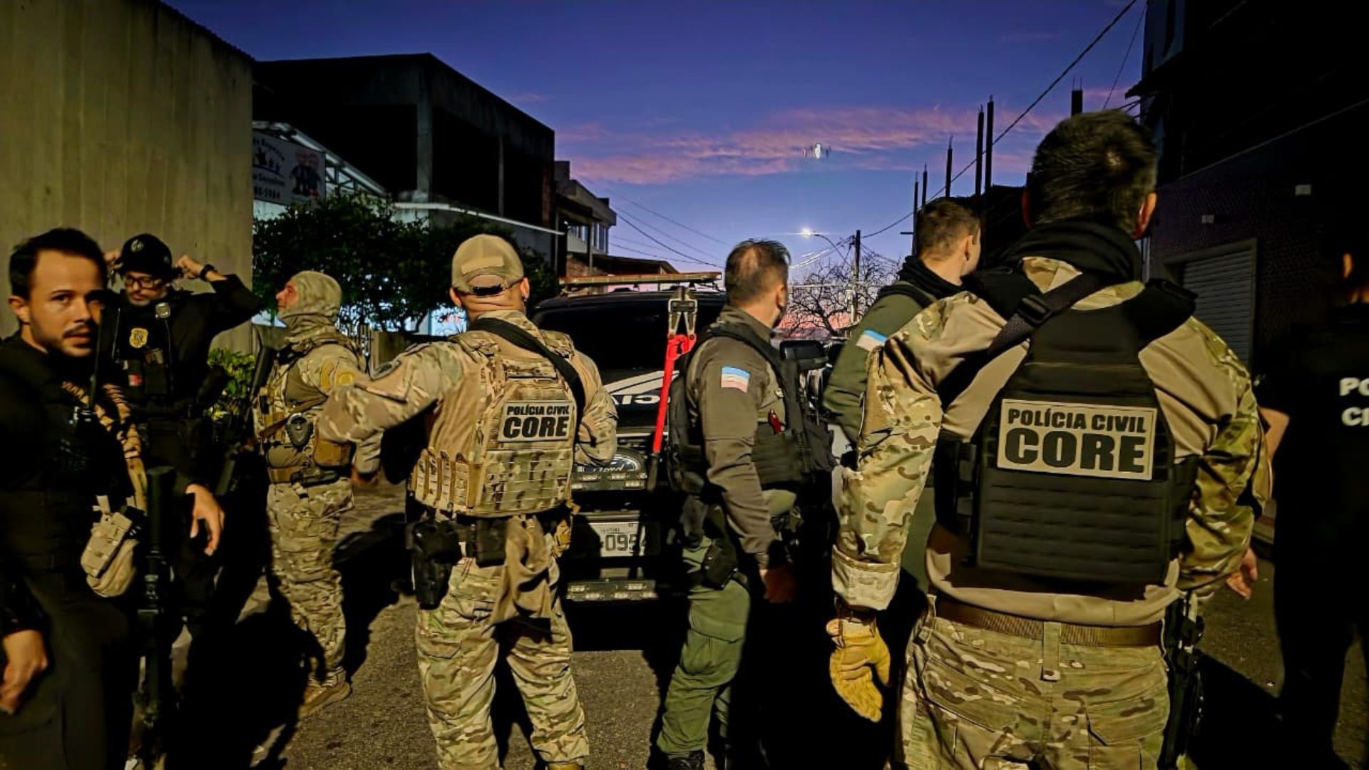 Operação prende suspeitos da facção TCP que ameaçavam moradores e vigiavam a polícia no ES
