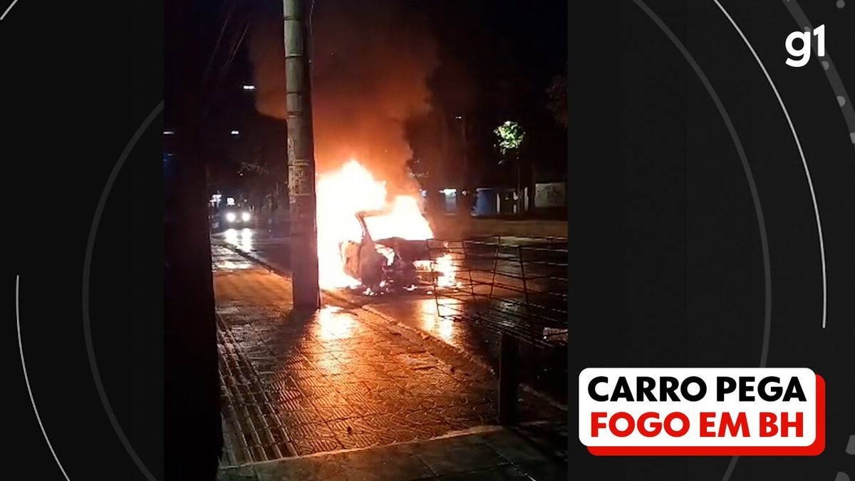 Carro pega fogo em avenida da Região Nordeste de BH; VÍDEO Minas