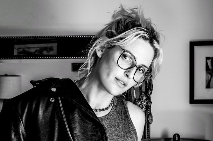 Quem é Emily Armstrong, a nova cantora do Linkin Park; banda voltou e anunciou turnê