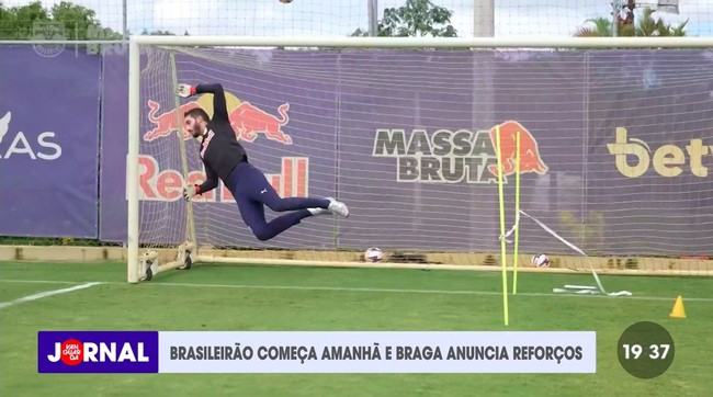 Loja popular, que gerou fila gigante em inauguração em São José dos Campos, tem impasse em vistoria de bombeiros