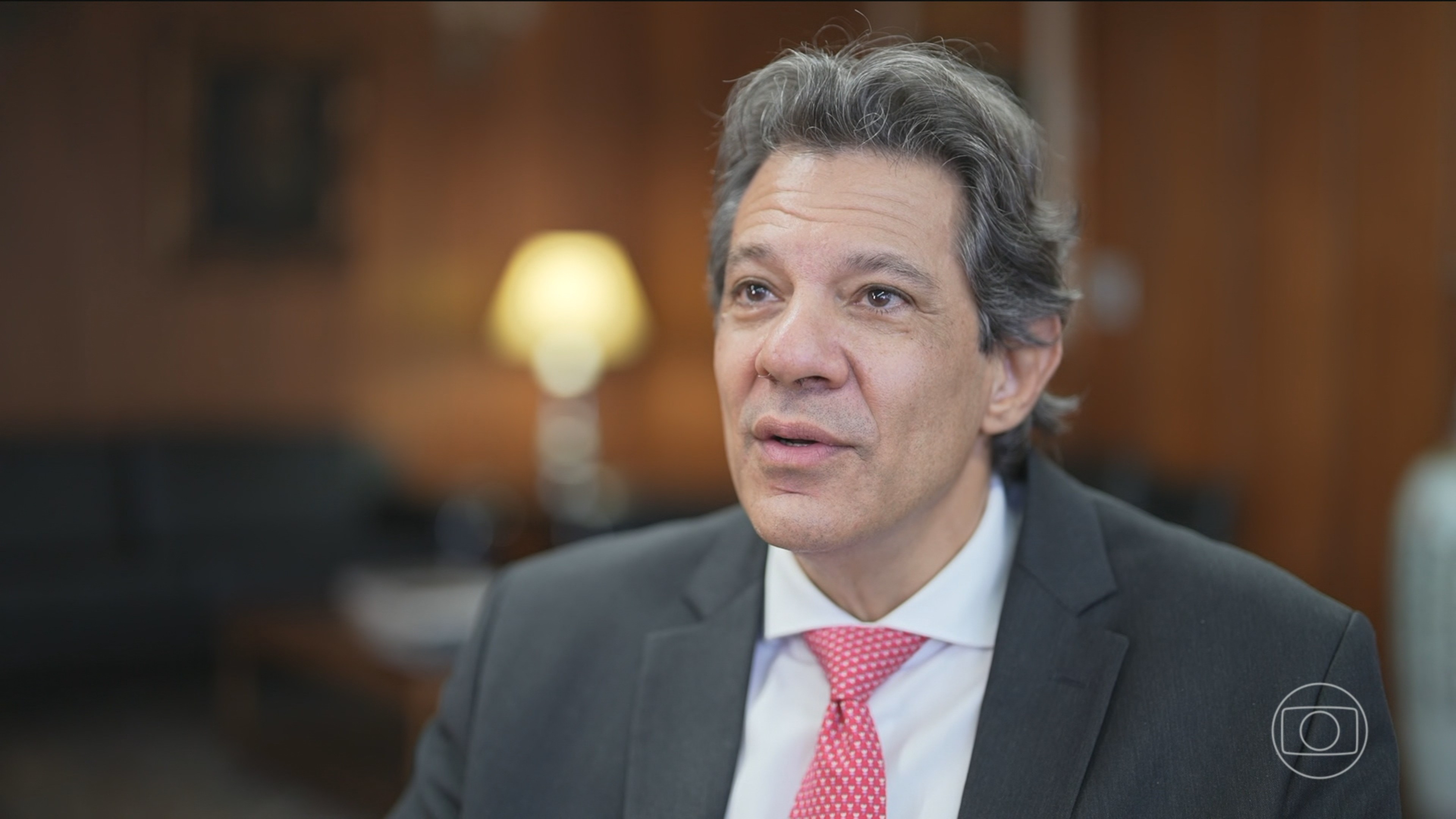 Haddad diz que medida provisória com novas propostas para aumentar a arrecadação deve ser publicada em breve