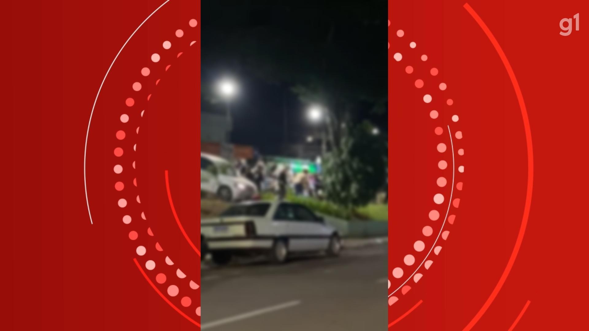 Mulher é agredida por ex em boate, é defendida pelo filho e briga termina em confusão generalizada no Paraná