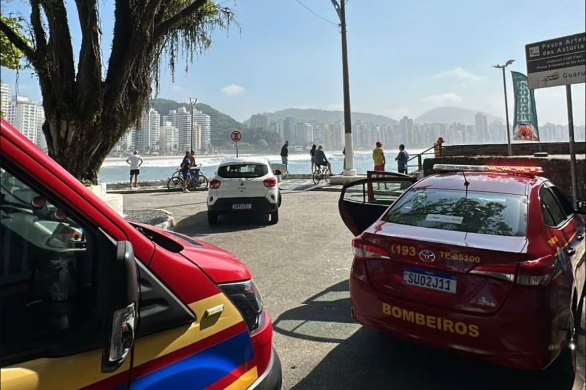 Turista desaparece no mar ao entrar em área sinalizada como de risco no litoral de SP
