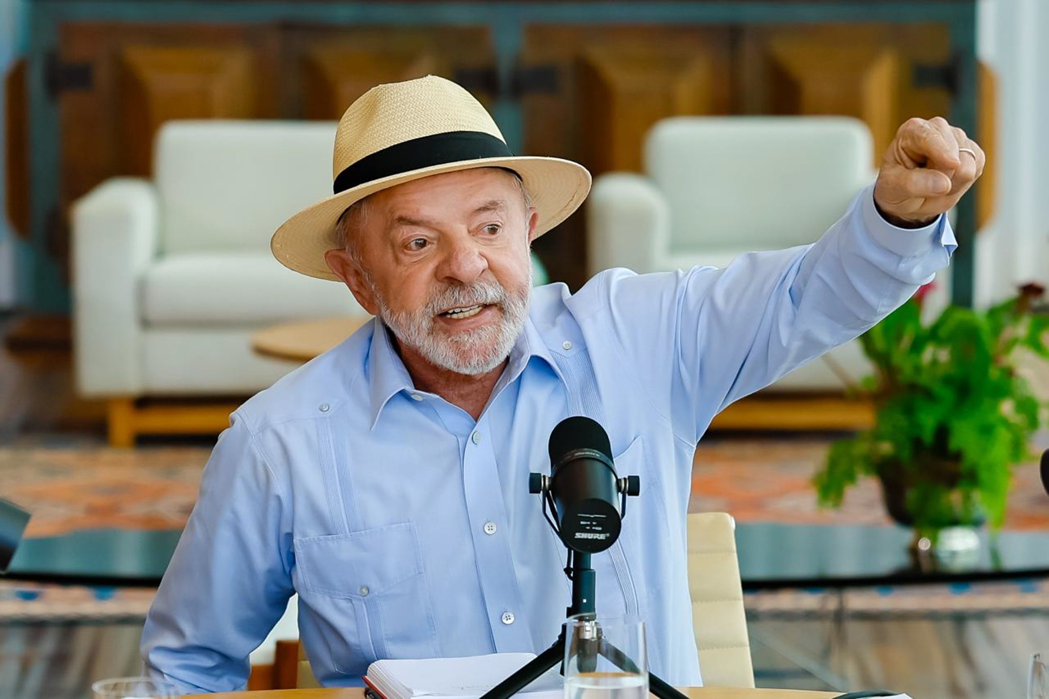 Lula pede quebra total de sigilo em investigações do caso Master e cobra transparência