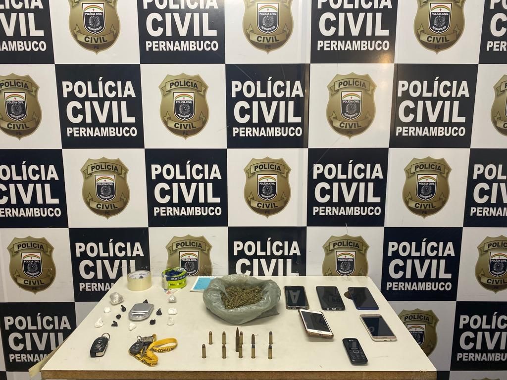 Operação da Polícia Civil cumpre mandados de prisão preventiva e busca para localizar e apreender suspeitos de homicídios em Afrânio