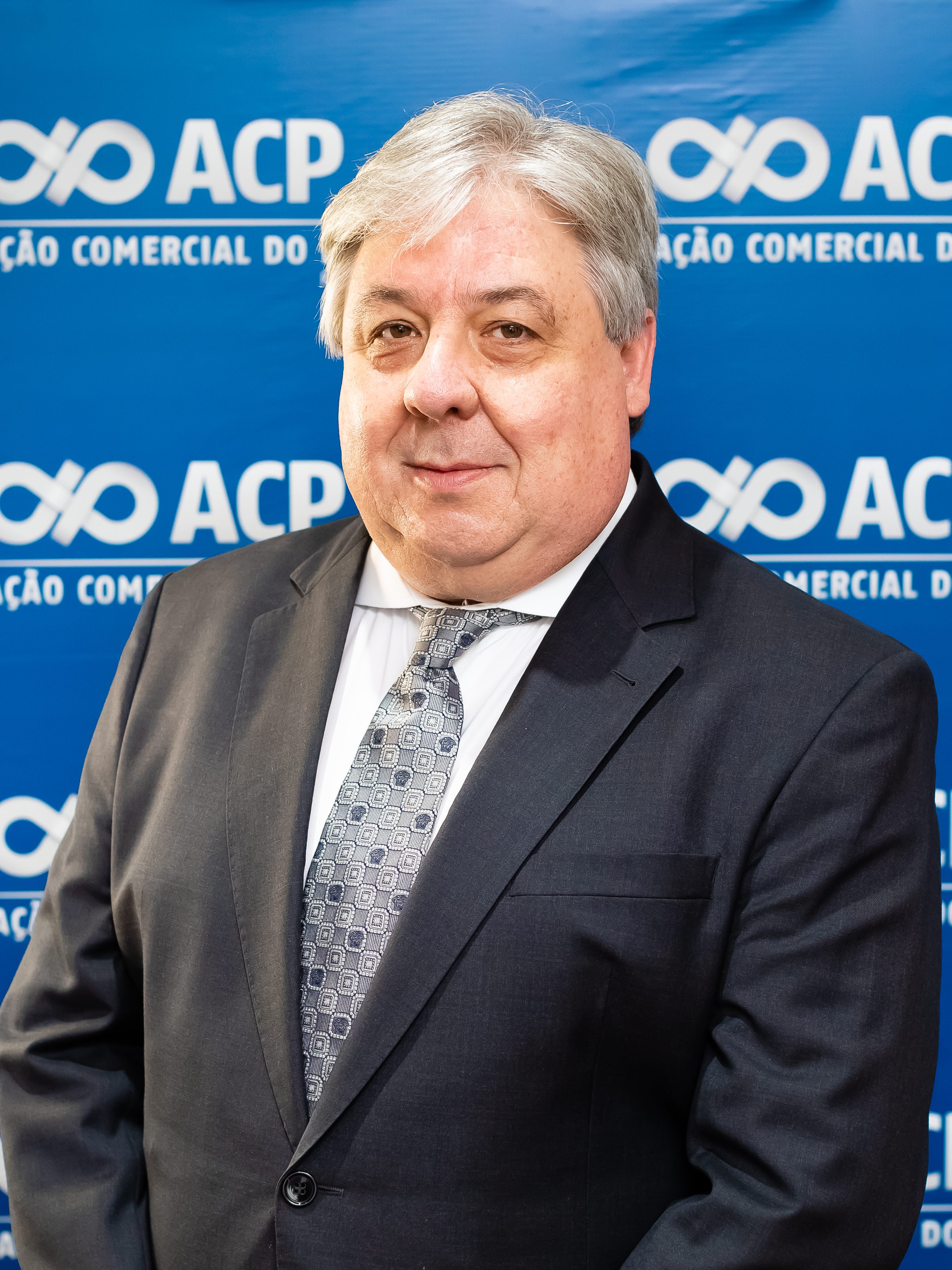 Paulo Mourão é eleito Presidente da Associação Comercial do Paraná